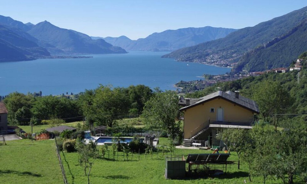 Travisa Apartment | Fontanera House
