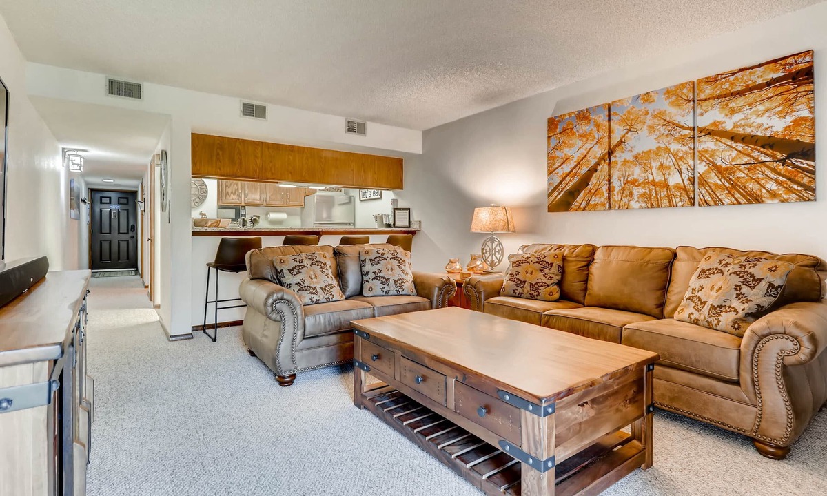 Frisco Condo | Frisco Condo: Pool, Hot Tubs, Ski & Town
