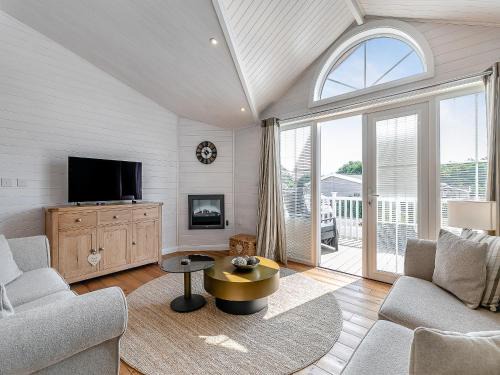 Willington House | Fuchsia Lodge
