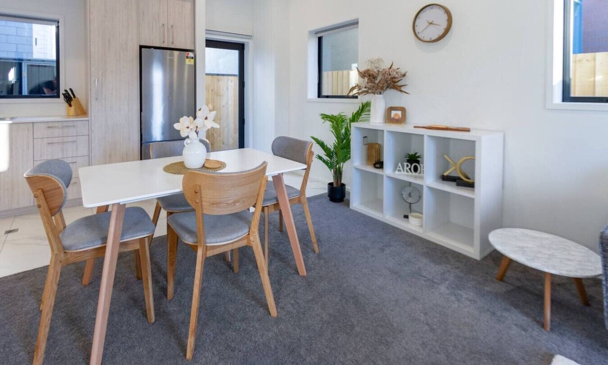 Christchurch City Centre House | Grand 6BR Escape Steps from Christchurch’s Best