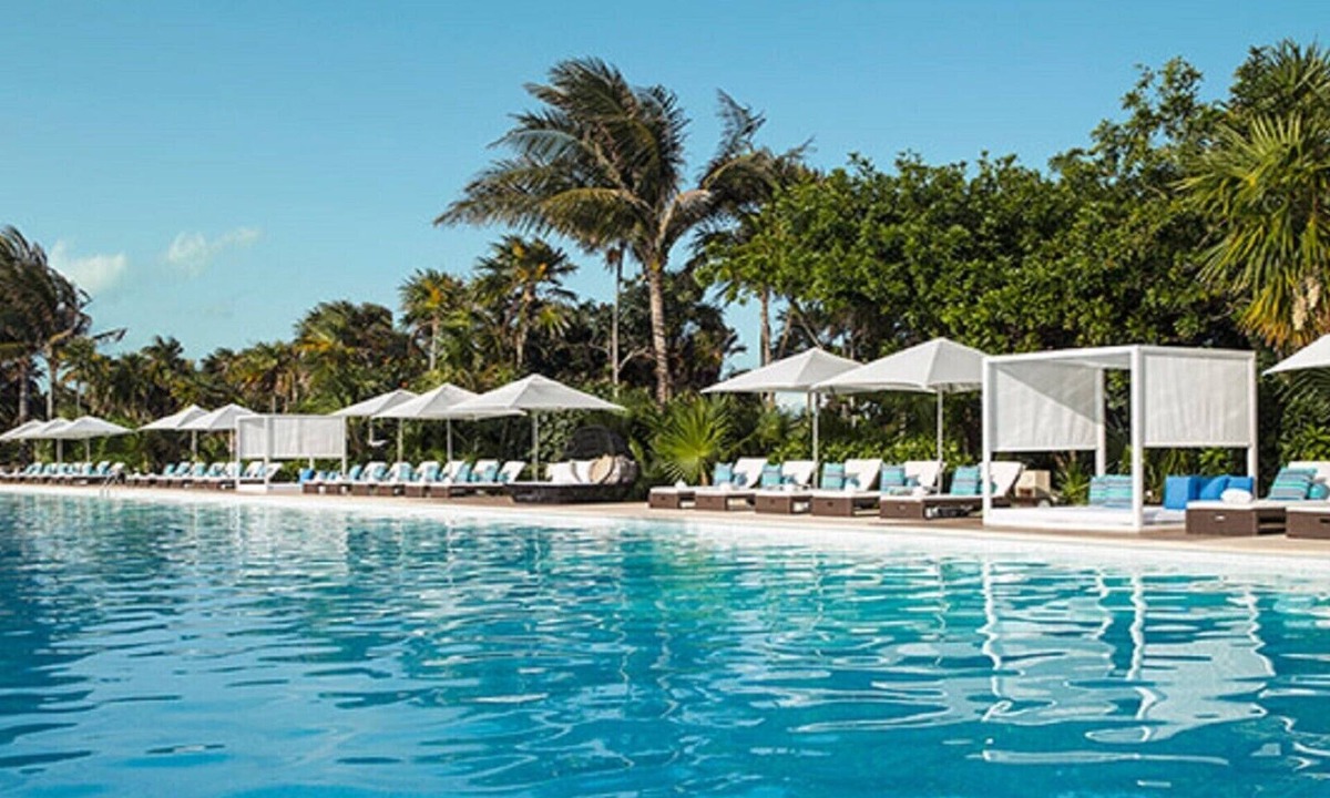 Villa Juarez Resort | GRAND LUXXE 2 BEDROOM VILLA SUITE W BALCONY/POOL