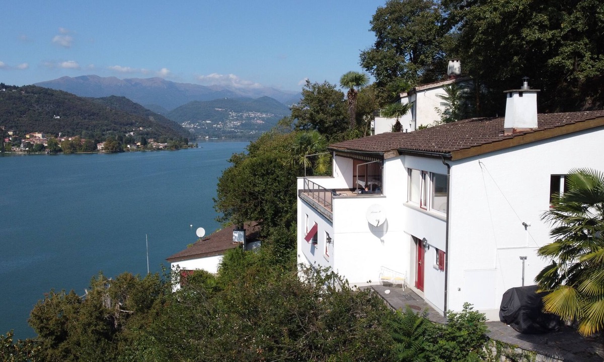 Bigogno House | Great lake view: vacation home with lake view