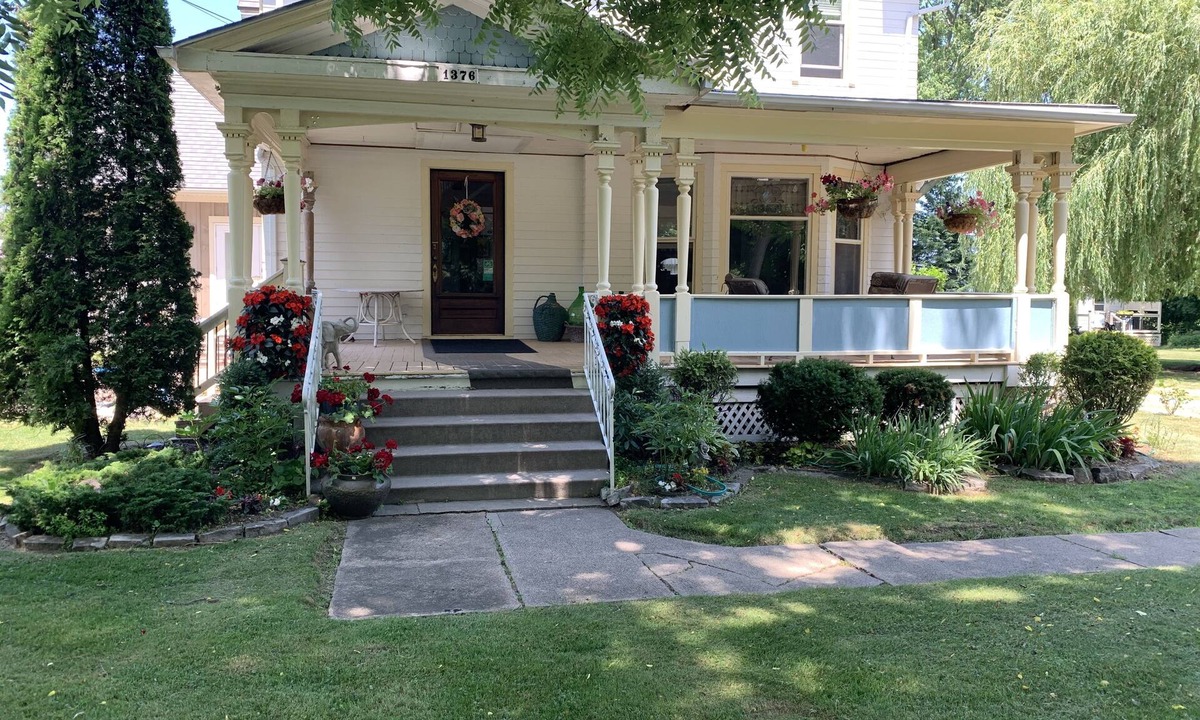 St. Davids Bed & Breakfast | Green Oaks Bed and Breakfast