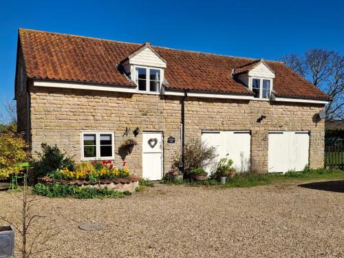Castle Bytham House | Greystones Lodge