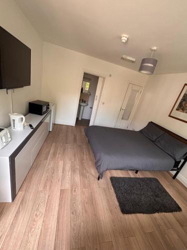 Shirley Hotel | Griffin Chalets