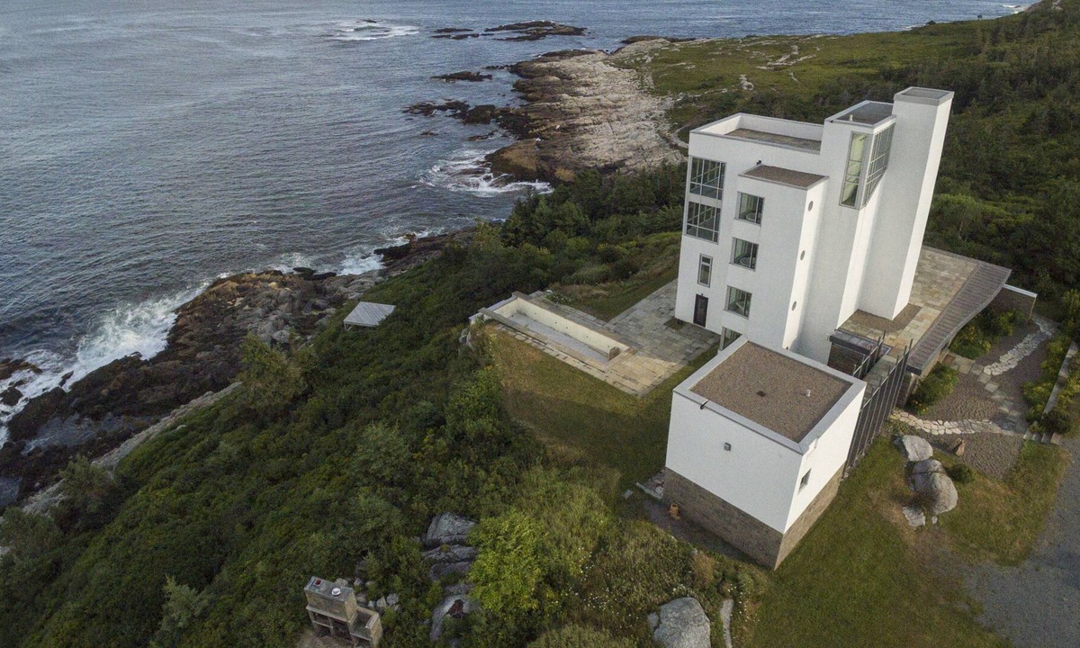 Duncans Cove House | Halifax's ultra-luxury modern oceanfront hotel