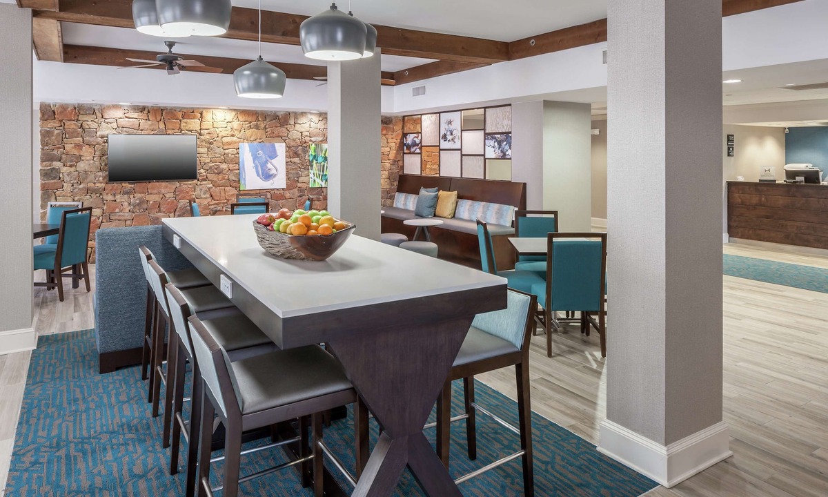 Waters Park Hotel | Hampton Inn Austin NW near The Domain