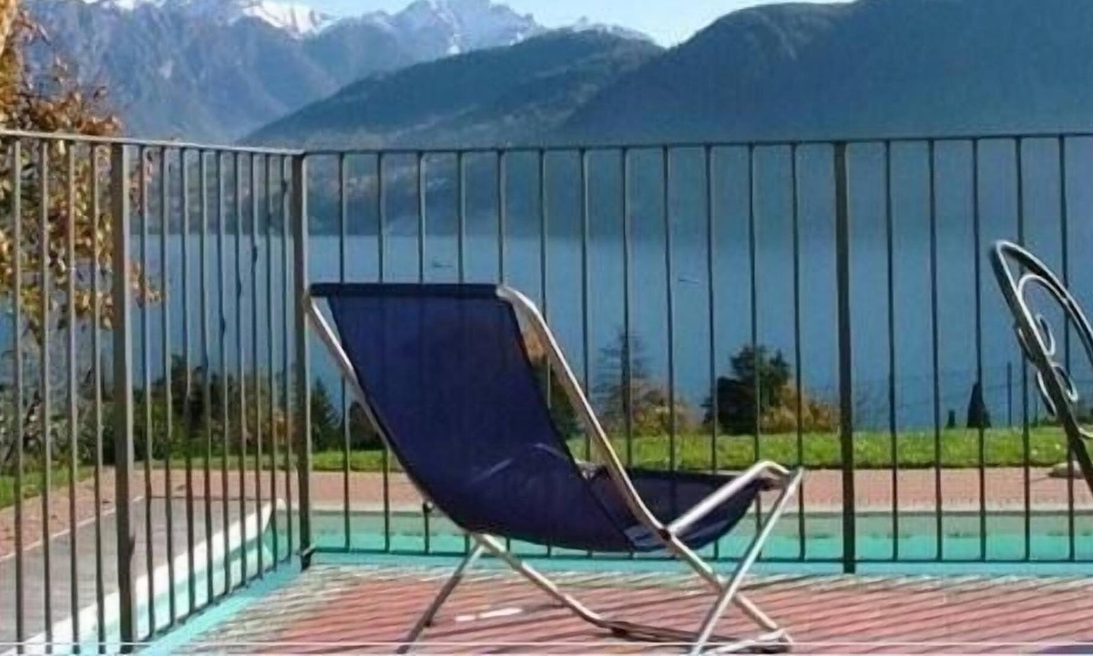 Azzano Apartment | Holiday apartment Mezzegra for 1 - 3 persons - Holiday apartment