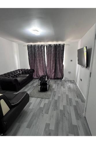 River House | Home Sweet Home Three Bedroom