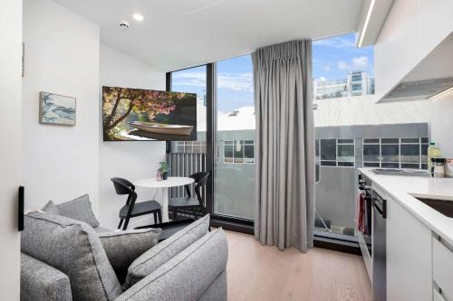Te Aro Apartment | Hyde Lane APT - Walk to Shops Cafes Attractions