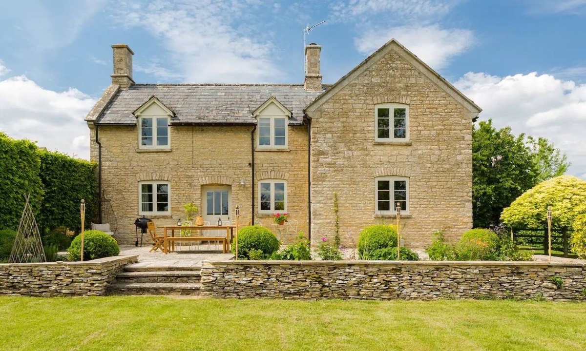Chipping Norton House | Idyllic Cotswold Farmhouse