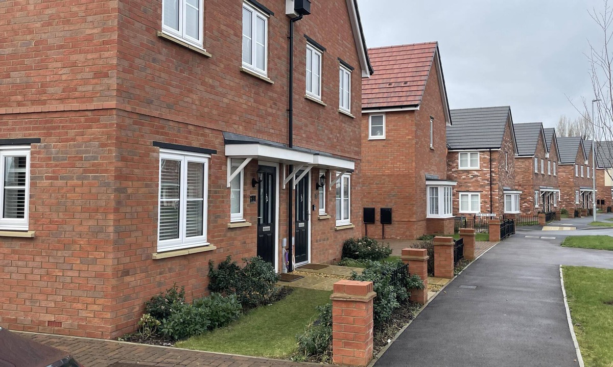Great Houghton House | Impeccable 3-Bed House in Northampton