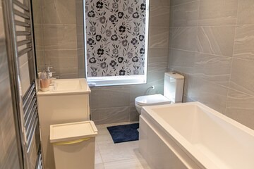 Oadby House | Inviting 3-Bed House in Leicester in Leicester