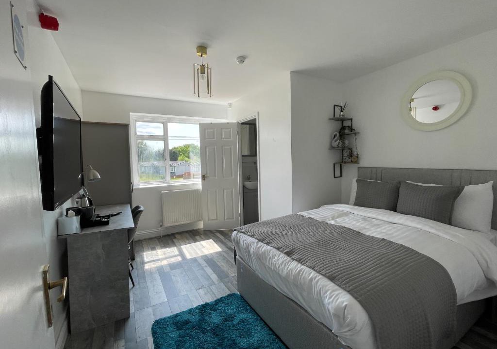 Hockley Bed & Breakfast | Isabella Rooms