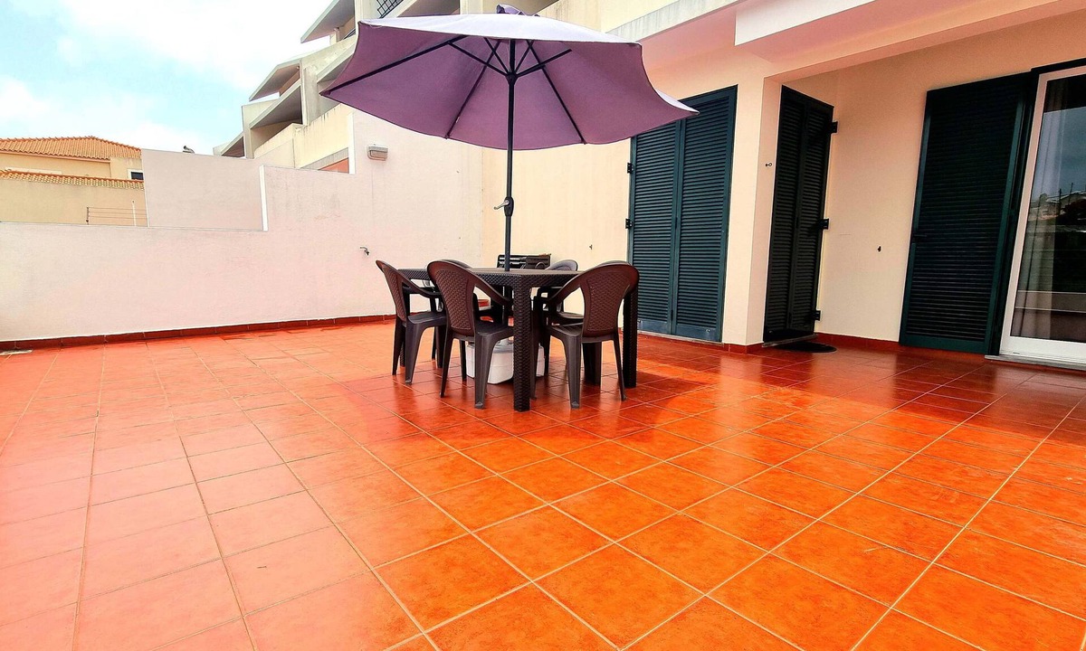 Vila Baleira Apartment | Junto ao Centro da Cidade!