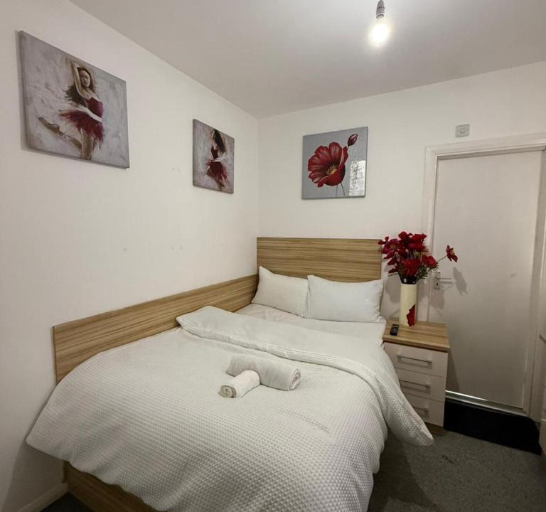 Northampton House | Kingsley Park Bridge Rooms