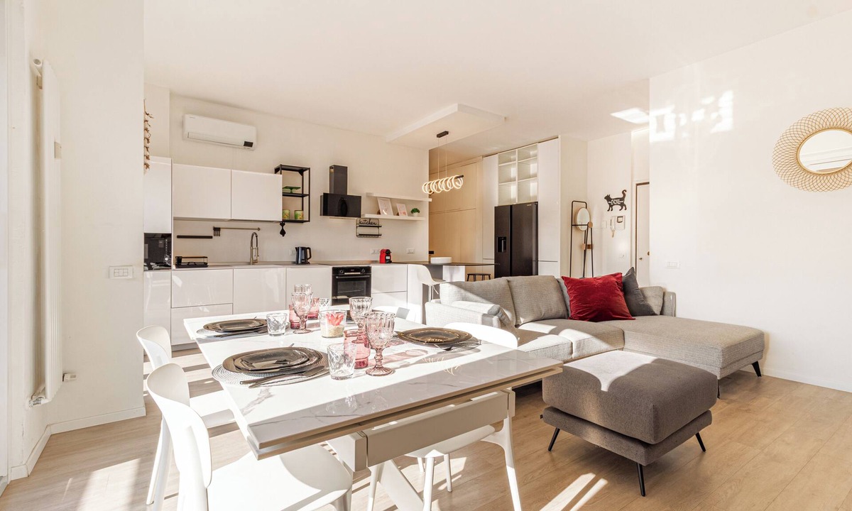 Monza Apartment | La casa di Minù by Houset