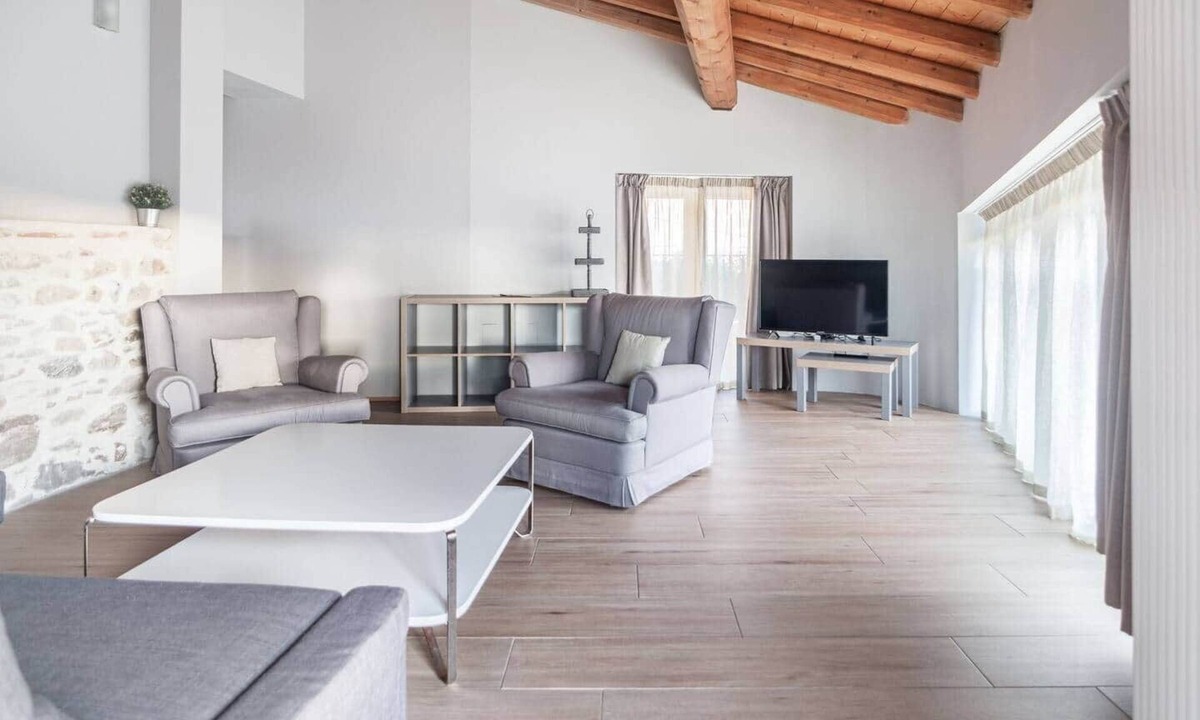 Orino Apartment | La Posteria - Penthouse 7 by iCasamia .it