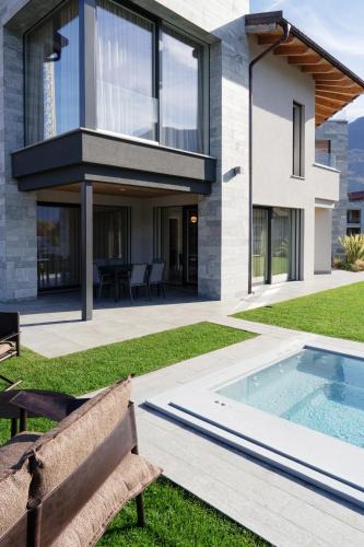 Colico Piano Villa | Lago Dorato Townhouse Sabrina by the Como lake