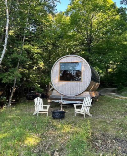Parry Sound House | Lakefront Barrel in Parry Sound #16