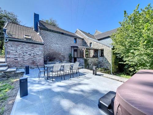 Gomze-Andoumont House | Le relais des Forges - Gîte 8 personnes avec jacuzzi