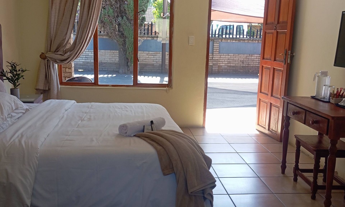 Ekurhuleni Bed & Breakfast | Lens