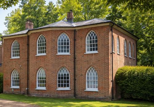 Saffron Walden House | Lion House by Abbey House Stays
