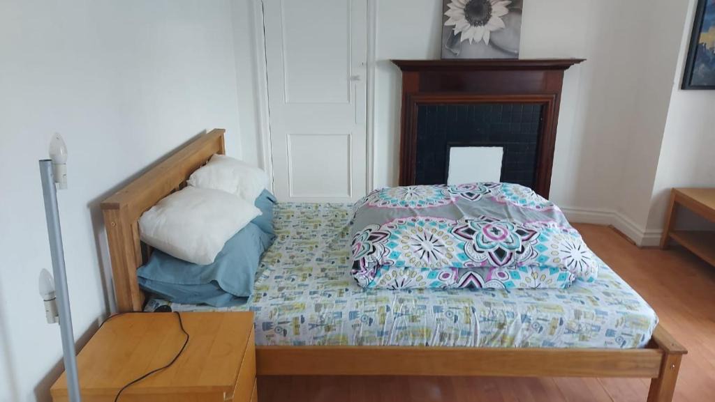 Edgware Bed & Breakfast | London Edgware Station Apartment