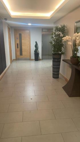 Stanmore Apartment | Luxurious Furnished Property