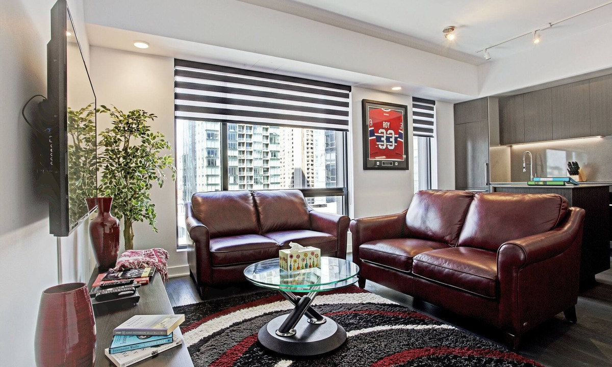 Downtown Montreal Condo | Luxury Condo in Downtown Montreal