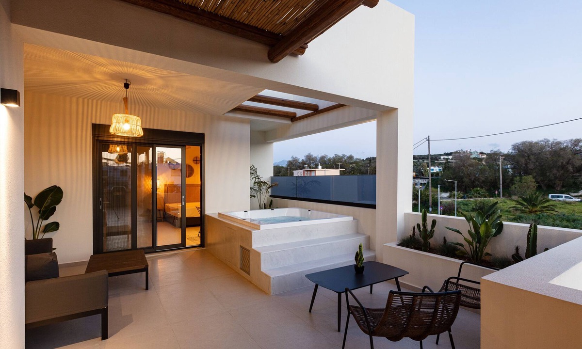 Adelianos Kampos Apartment | Luxury Seaside Apartment with Private Jacuzzi, 5 km from City Center