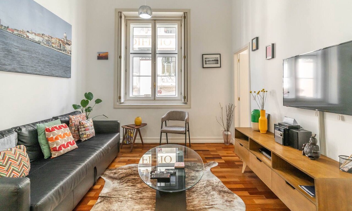 Sacramento Apartment | LV Premier Chiado CH7- AC, Central, Elevator