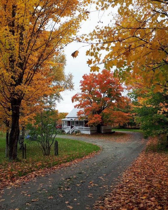 Saint-Philemon House | Maison Du Vieux Chemin