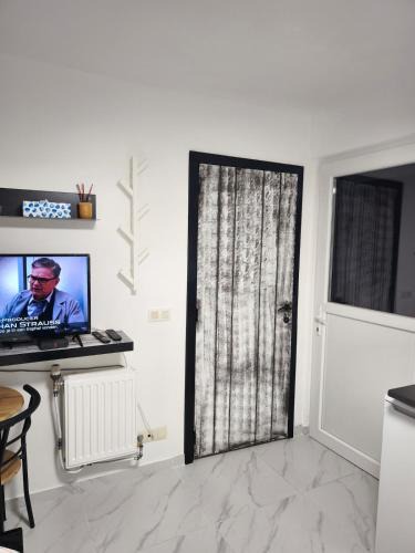 Beringen Apartment | Modern lux studio B