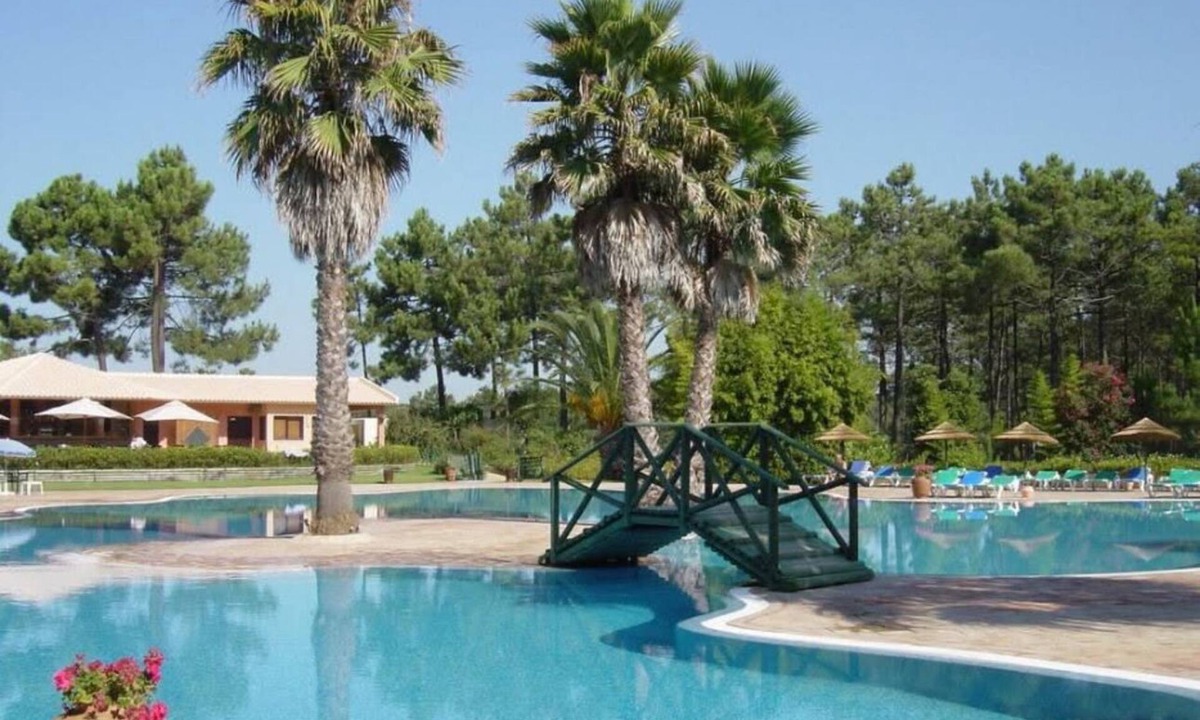 Verdizela Condo | My Get Away -Golf and Beach Loft in Aroeira