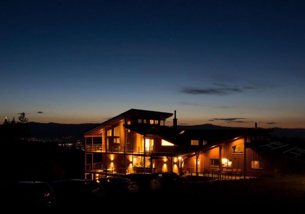 Central Okanagan Cabin | Myra Canyon Lodge