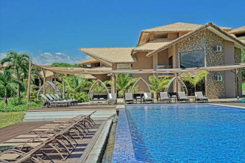 Puerto Carrillo Hotel | Nammbú Beach Front Bungalows