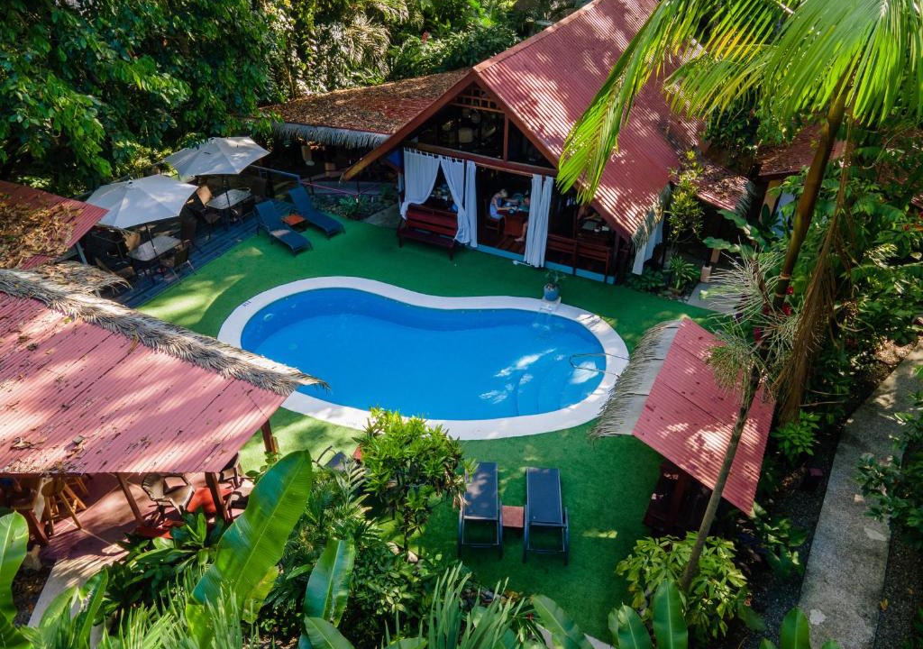 Chiguata Hotel | Namuwoki Lodge