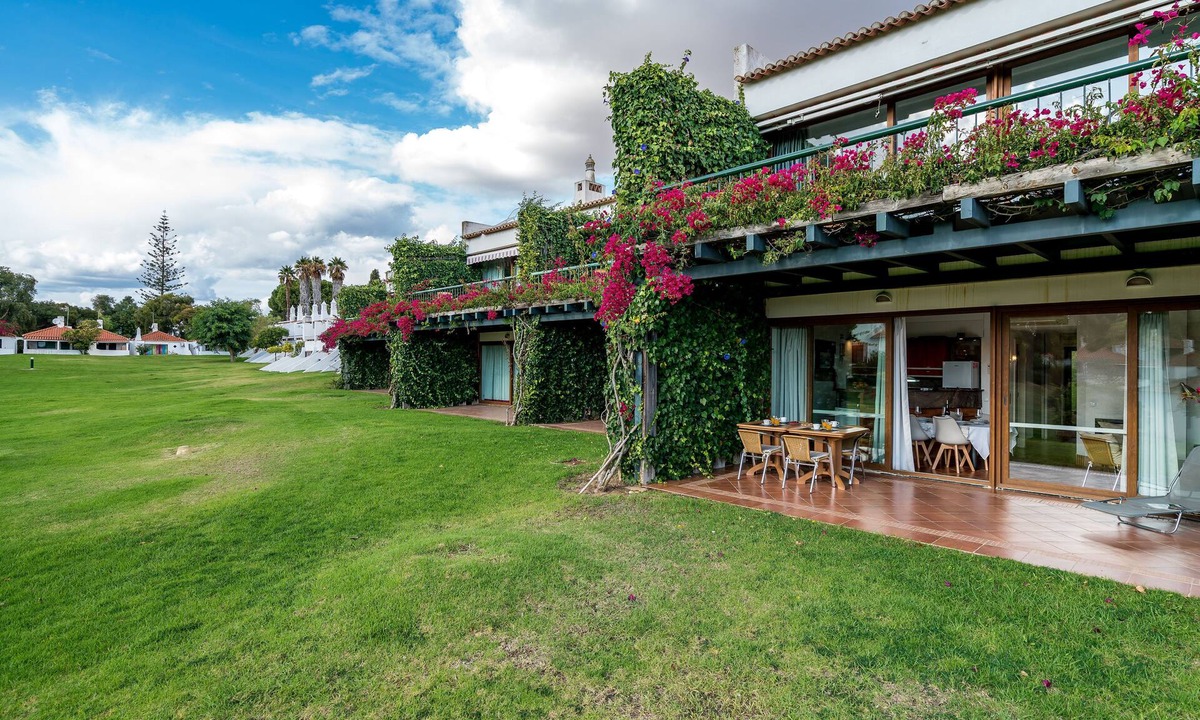 Santa Luzia Apartment | Nature and Beach in Pedras del Rei apartment
