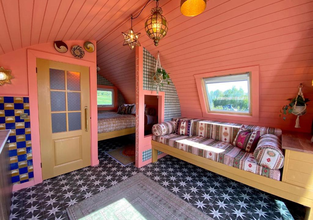 Wistow Cabin | Nomad Glamping Pod & Hot Tub