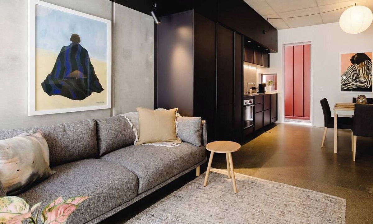 Te Aro Apartment | NYC Loft Vibe | 2BR City Stay + Rooftop Terrace