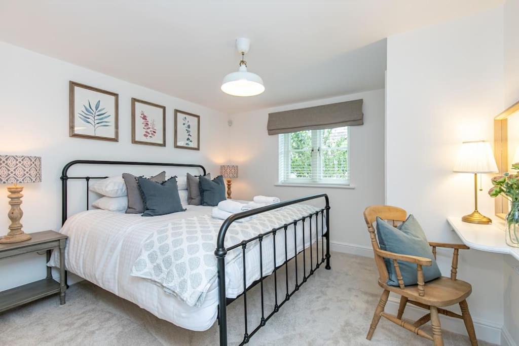 Bladon Apartment | Oxfordshire Living - The Sunderland Apartment - Bladon