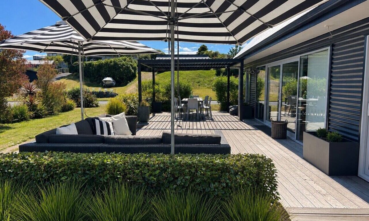 Kuratau House | Perfect accommodation for visiting Tongariro and Southern Lake Taupo