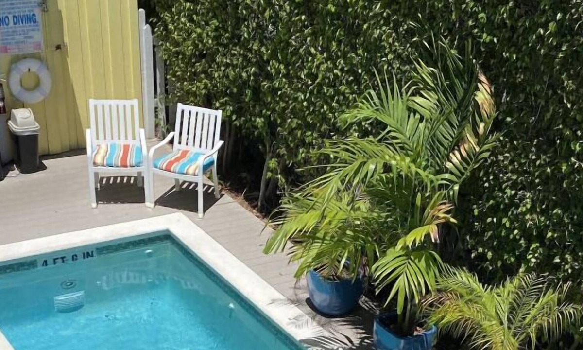 Uptown - Upper Duval House | Perfect Beach Getaway! 3 Relaxing Units, 3 Pools, Onsite Bar, Near Duval Street!