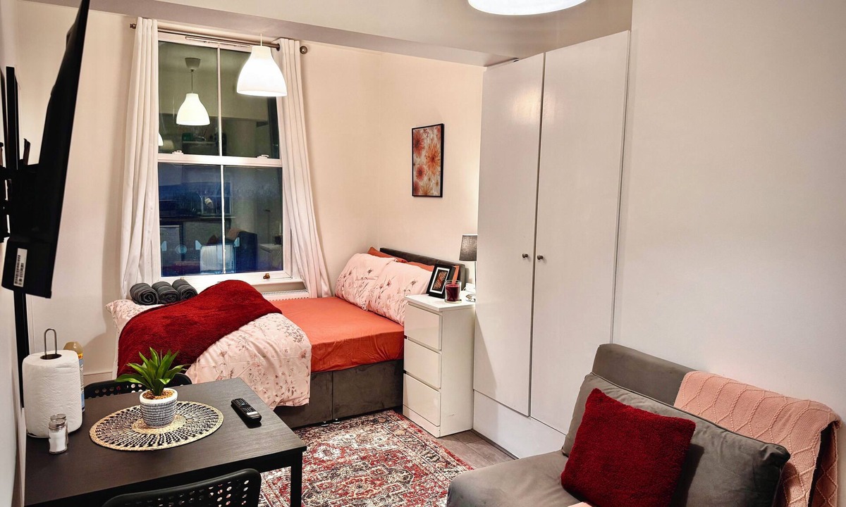 Finsbury Park Apartment | Perfectly Located Studio Flat in Finsbury Park