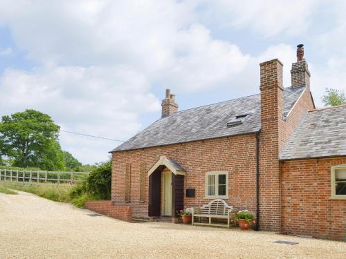 Boldre House | Pond Cottage