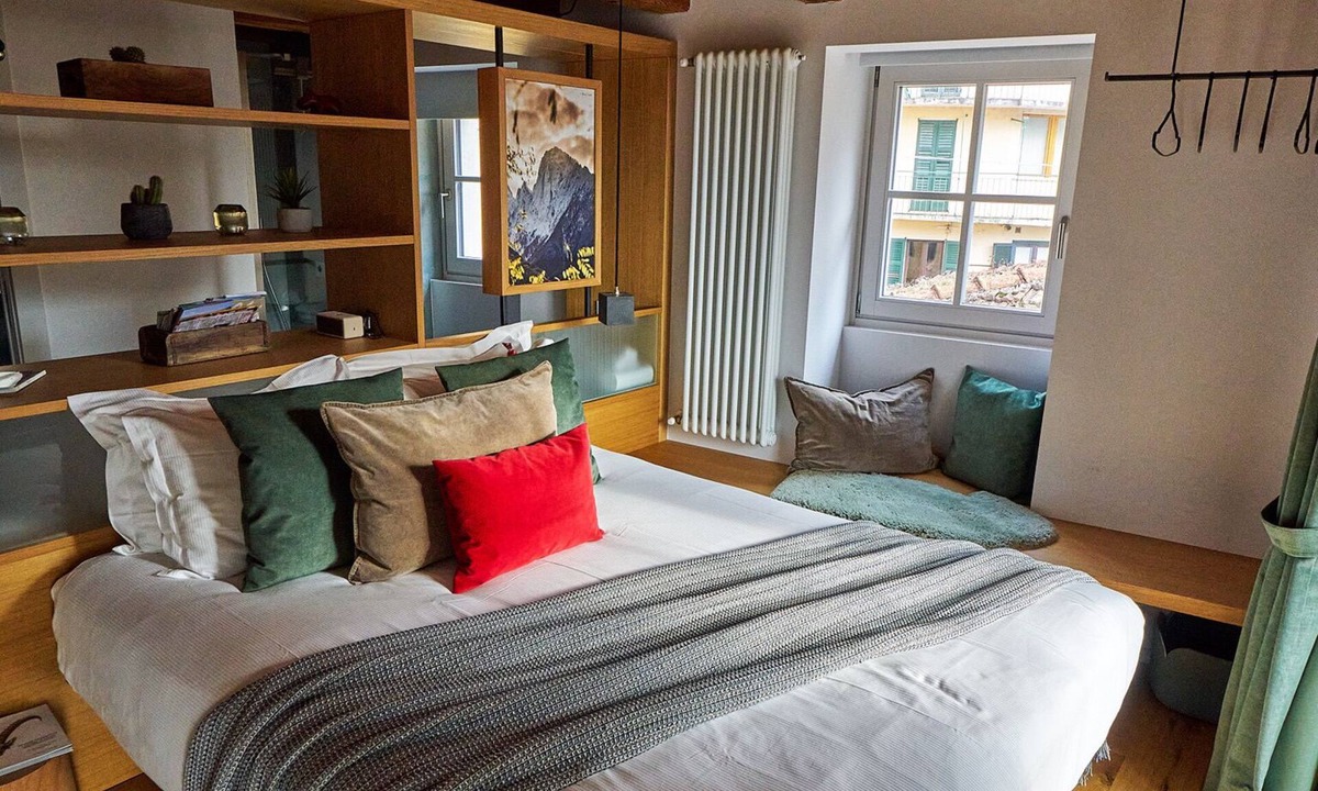 Chiavenna Apartment | Prata - Cozy cuddle nest in the BOTTONERA casa vacanza with open room design