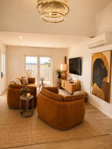 Foxton Beach Villa | Relax - Food & beverage package included at our onsite restaurant - OBE