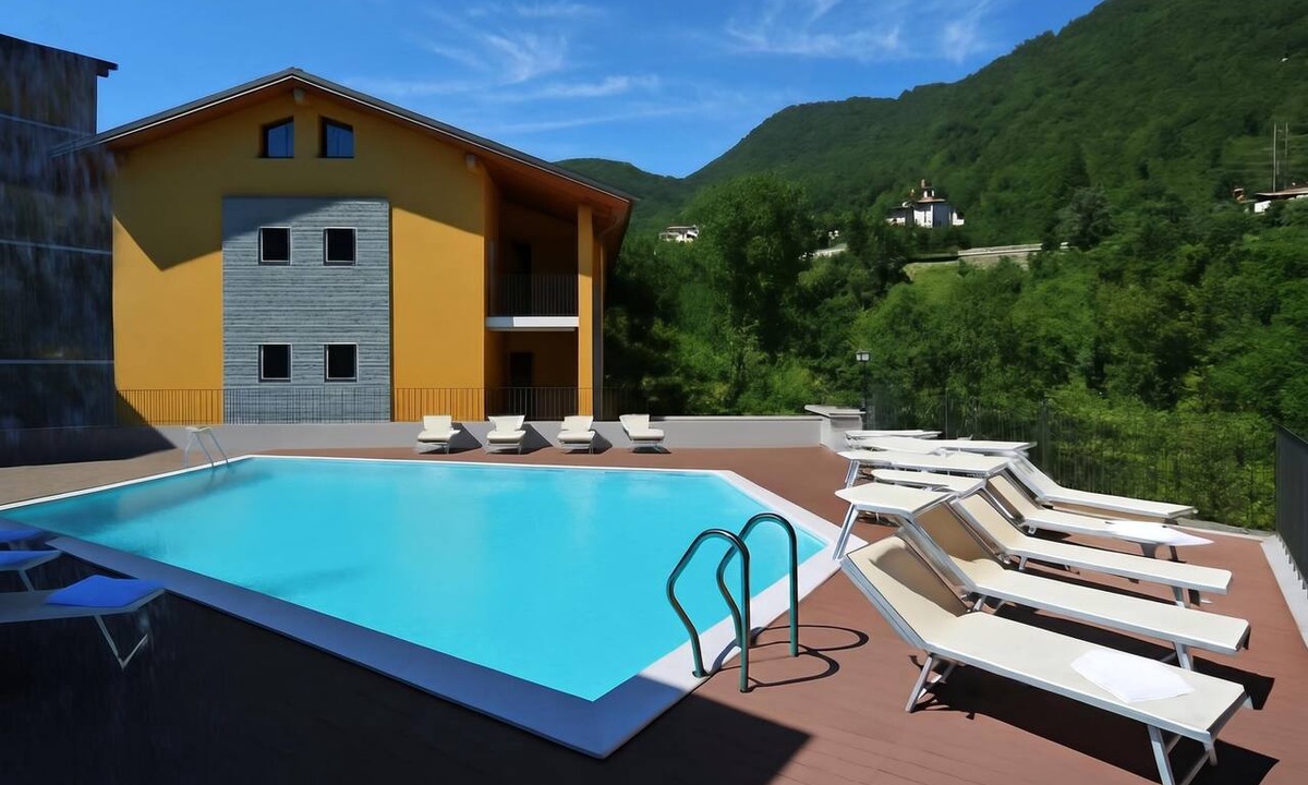 Argegno Apartment | Residence Eden Magnolia 15, Argegno, Italy