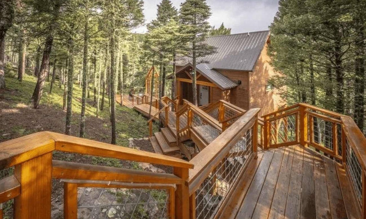 Angel Fire House | RidgeWalk Treehouse - Epic Views at 9200' & Decks